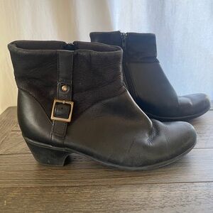 Clarks Bendables Black Leather Ankle Zip Boots Women's 9W Style 62423